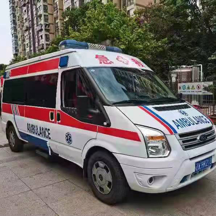 元门乡长途救护车护送病人返乡